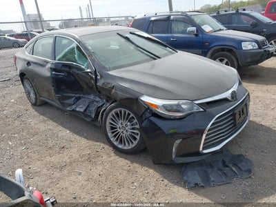TOYOTA AVALON 2016