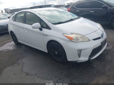 TOYOTA PRIUS 2013