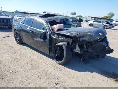 CHRYSLER 300 2019