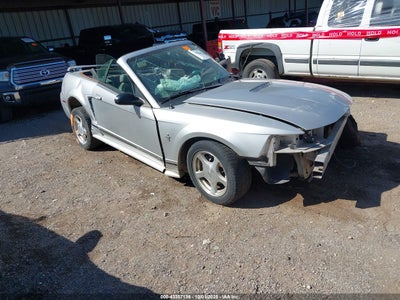 FORD MUSTANG 2001