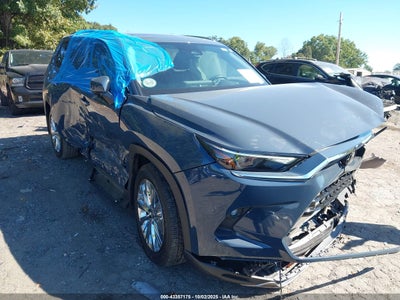 TOYOTA GRAND HIGHLANDER 2024