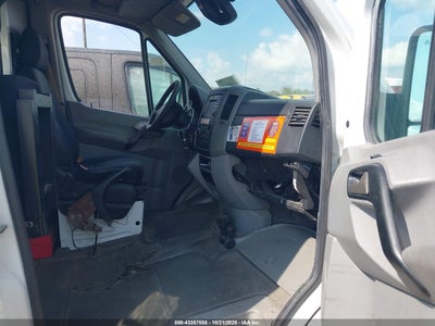 MERCEDES-BENZ SPRINTER 2500 2016