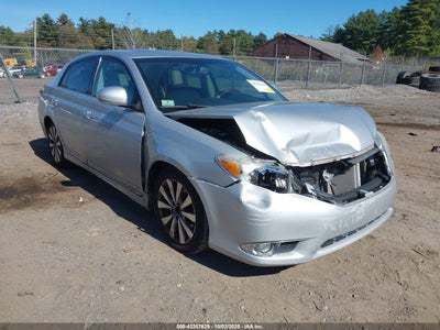 TOYOTA AVALON 2011