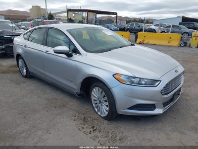 FORD FUSION HYBRID 2016