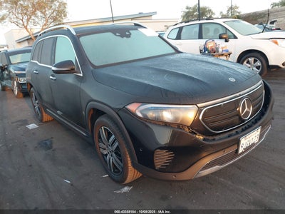 MERCEDES-BENZ EQB 300 SUV 2023