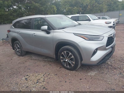 TOYOTA HIGHLANDER 2023