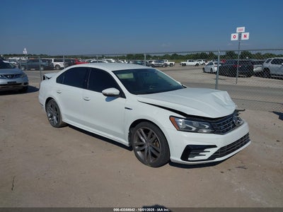 VOLKSWAGEN PASSAT 2018