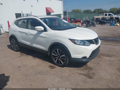 NISSAN ROGUE SPORT 2017