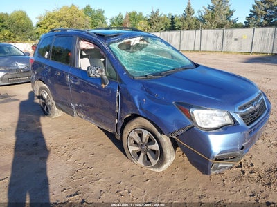 SUBARU FORESTER 2017