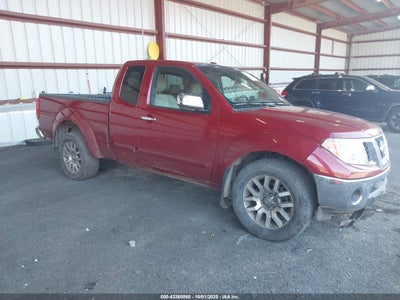 NISSAN FRONTIER 2010