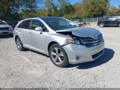 TOYOTA VENZA 2011