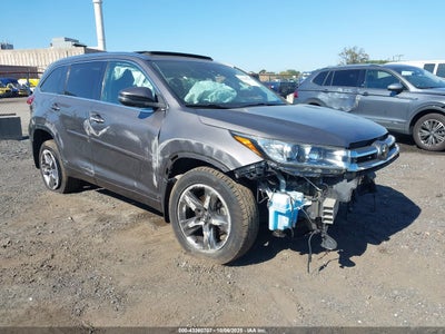 TOYOTA HIGHLANDER 2018