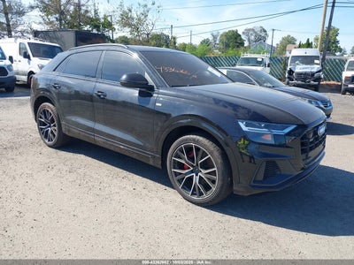 AUDI Q8 2020