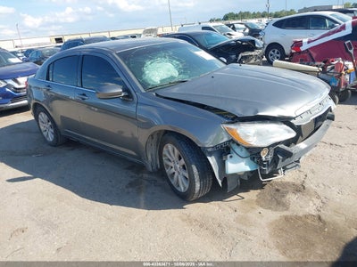 CHRYSLER 200 2012
