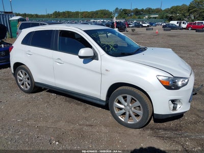 MITSUBISHI OUTLANDER SPORT 2015
