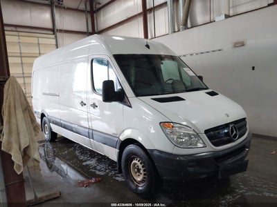 MERCEDES-BENZ SPRINTER 2500 2011