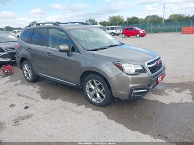 SUBARU FORESTER 2017