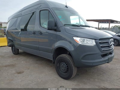MERCEDES-BENZ SPRINTER 2500 2024