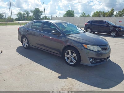 TOYOTA CAMRY 2013