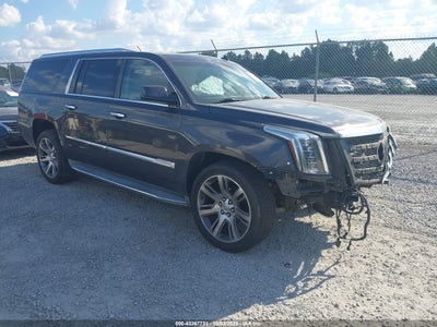 CADILLAC ESCALADE ESV 2015