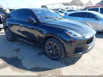 MASERATI GRECALE 2023