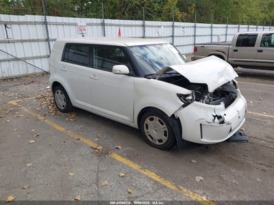 SCION XB 2009