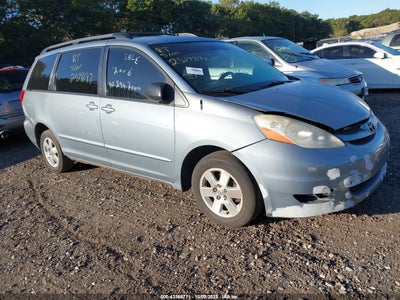 TOYOTA SIENNA 2006