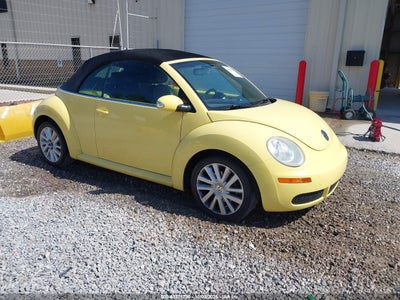 VOLKSWAGEN NEW BEETLE 2008
