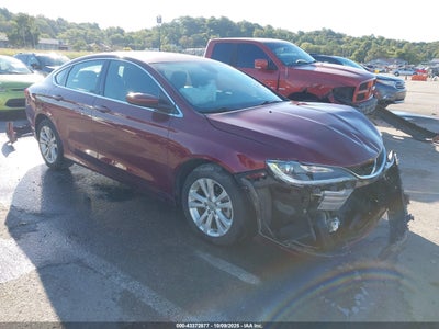 CHRYSLER 200 2017