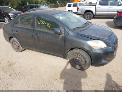 TOYOTA YARIS 2012