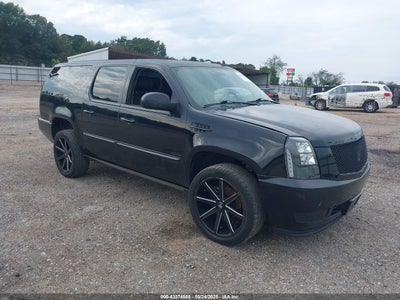 CADILLAC ESCALADE ESV 2012