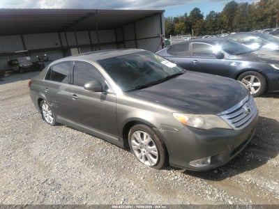 TOYOTA AVALON 2011