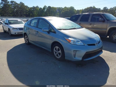 TOYOTA PRIUS 2013