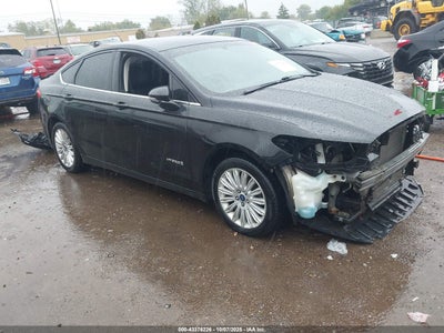 FORD FUSION HYBRID 2014