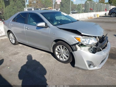 TOYOTA CAMRY HYBRID 2012