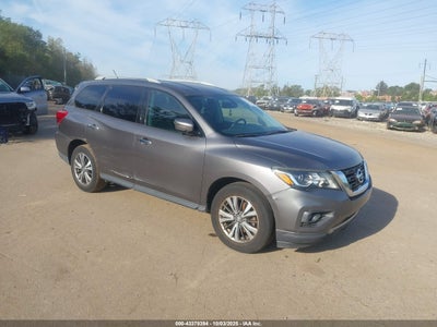 NISSAN PATHFINDER 2017