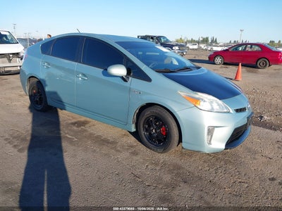TOYOTA PRIUS 2012