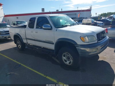 TOYOTA TUNDRA 2001