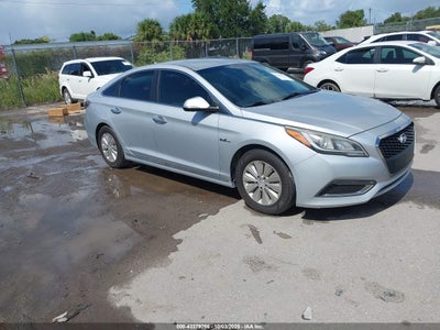 HYUNDAI SONATA HYBRID 2017