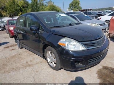 NISSAN VERSA 2012