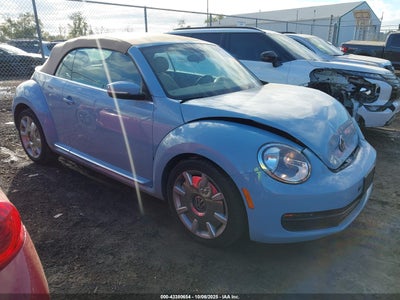 VOLKSWAGEN BEETLE 2013