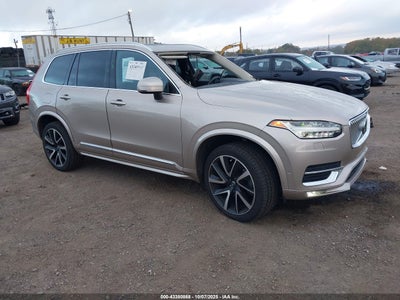 VOLVO XC90 2023