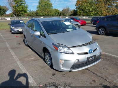 TOYOTA PRIUS PLUG-IN 2012