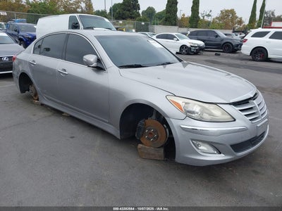 HYUNDAI GENESIS 2012