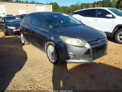 FORD FOCUS 2012