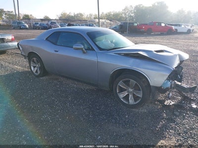 DODGE CHALLENGER 2016