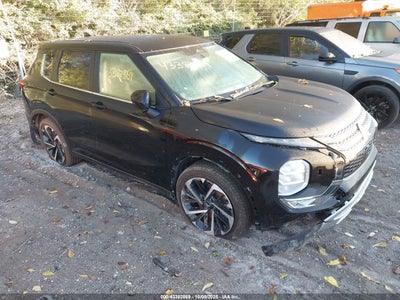 MITSUBISHI OUTLANDER 2024