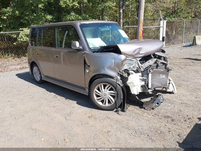 SCION XB 2004
