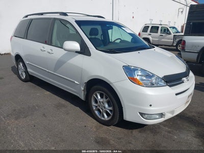 TOYOTA SIENNA 2004