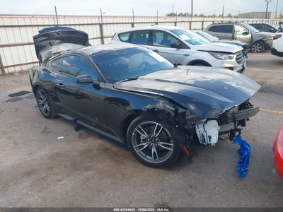 FORD MUSTANG 2025